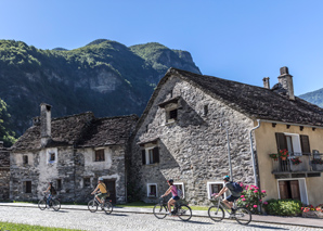 Col du Saint-Gothard-Ticino à vélo