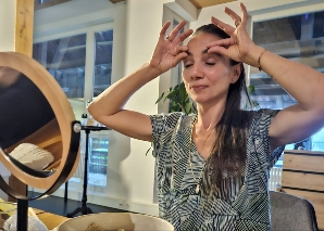 Face Yoga - Entspannung für Gesicht, Kiefer und Nacken