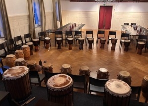 Drumming for team building