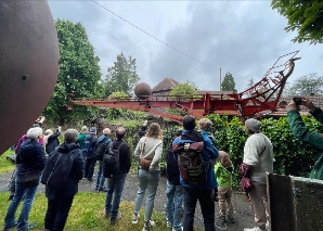 Führung durch den Skulpturenpark von Bernhard Luginbühl