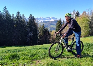 E-bike riding training in Appenzellerland