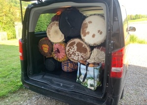 Drumming for team building