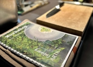 Cours de cuisine en équipe au restaurant à Bienne