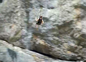 Canyon Swing - swinging with 90 Km/h