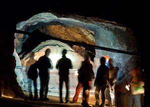 Underground pleasure tour in the asphalt mines