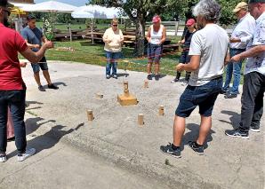 Country Fun games for large groups berne
