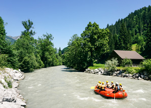 River rafting on the Simme