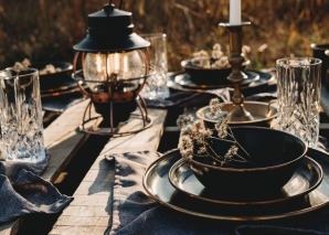 Cours de cuisine en équipe à la campagne