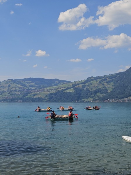 Construire un radeau sur la lac de Thoune – Kundenbild 6