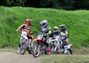 Événement d'équipe avec moto tout-terrain ou quad